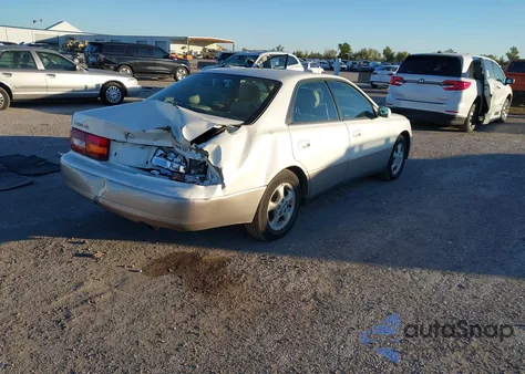 1998 Lexus Es 300 из США, поврежденный, VIN JT8BF28G2W0111306